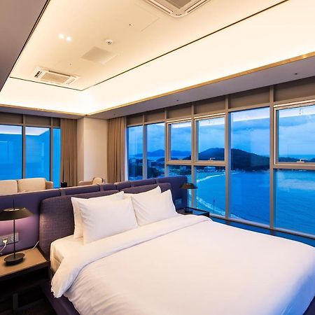 The Week & Resort Incheon Exterior photo