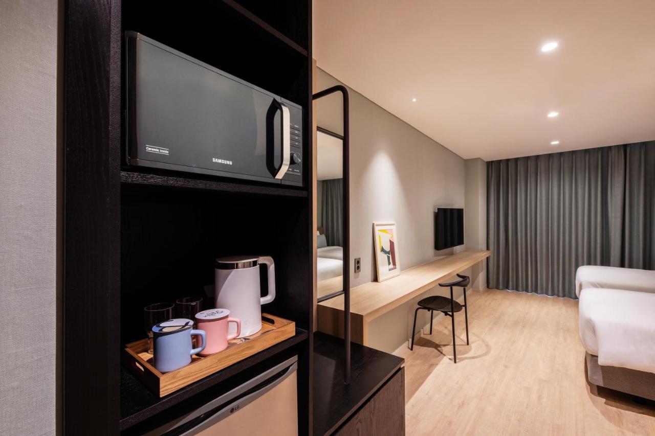 The Week & Resort Incheon Exterior photo