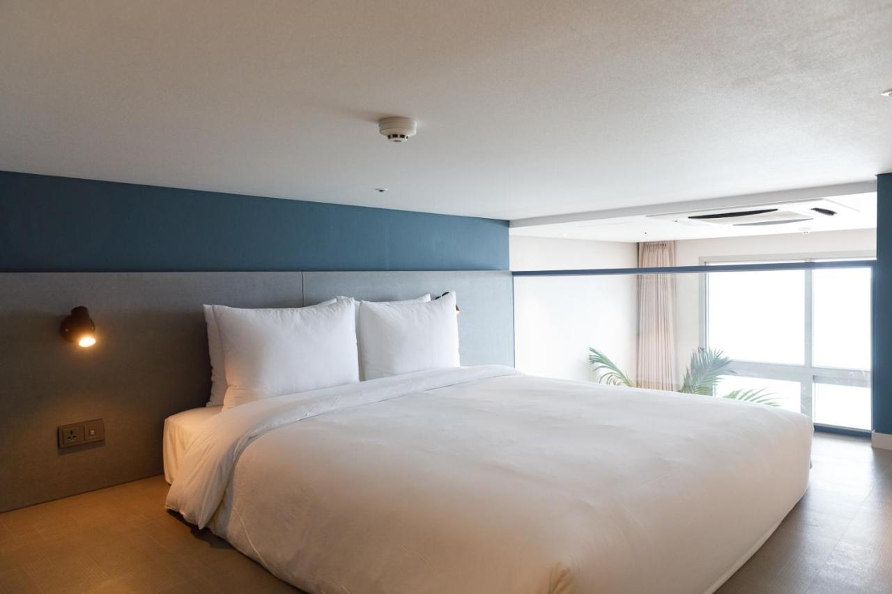 The Week & Resort Incheon Exterior photo