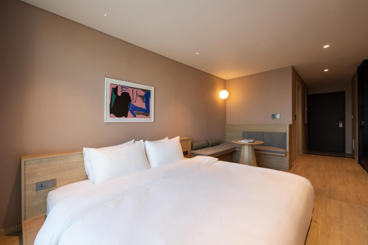 The Week & Resort Incheon Exterior photo