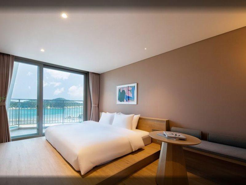 The Week & Resort Incheon Exterior photo